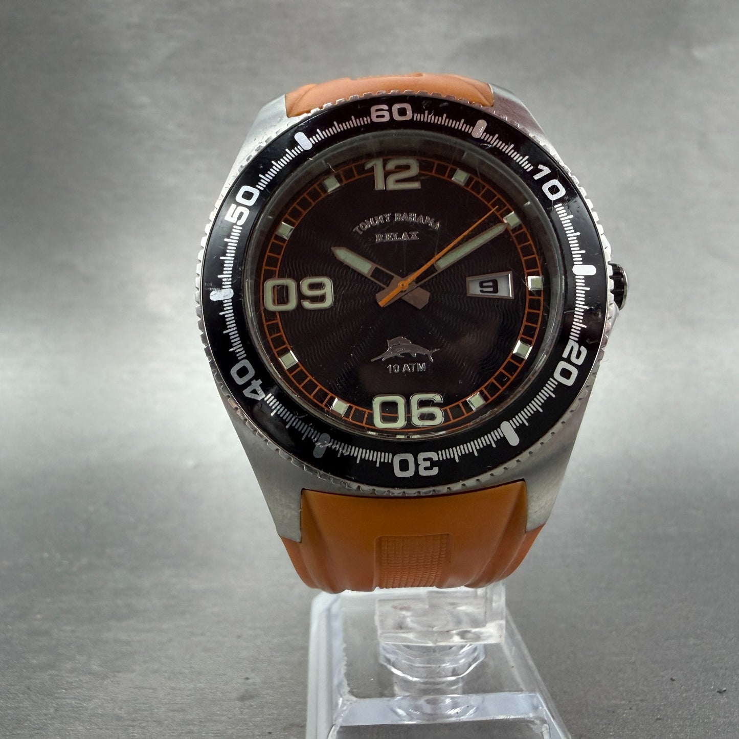 Tommy Bahama Relax Dive Watch Men 43mm Black Dial Steel Date Round New Battery5