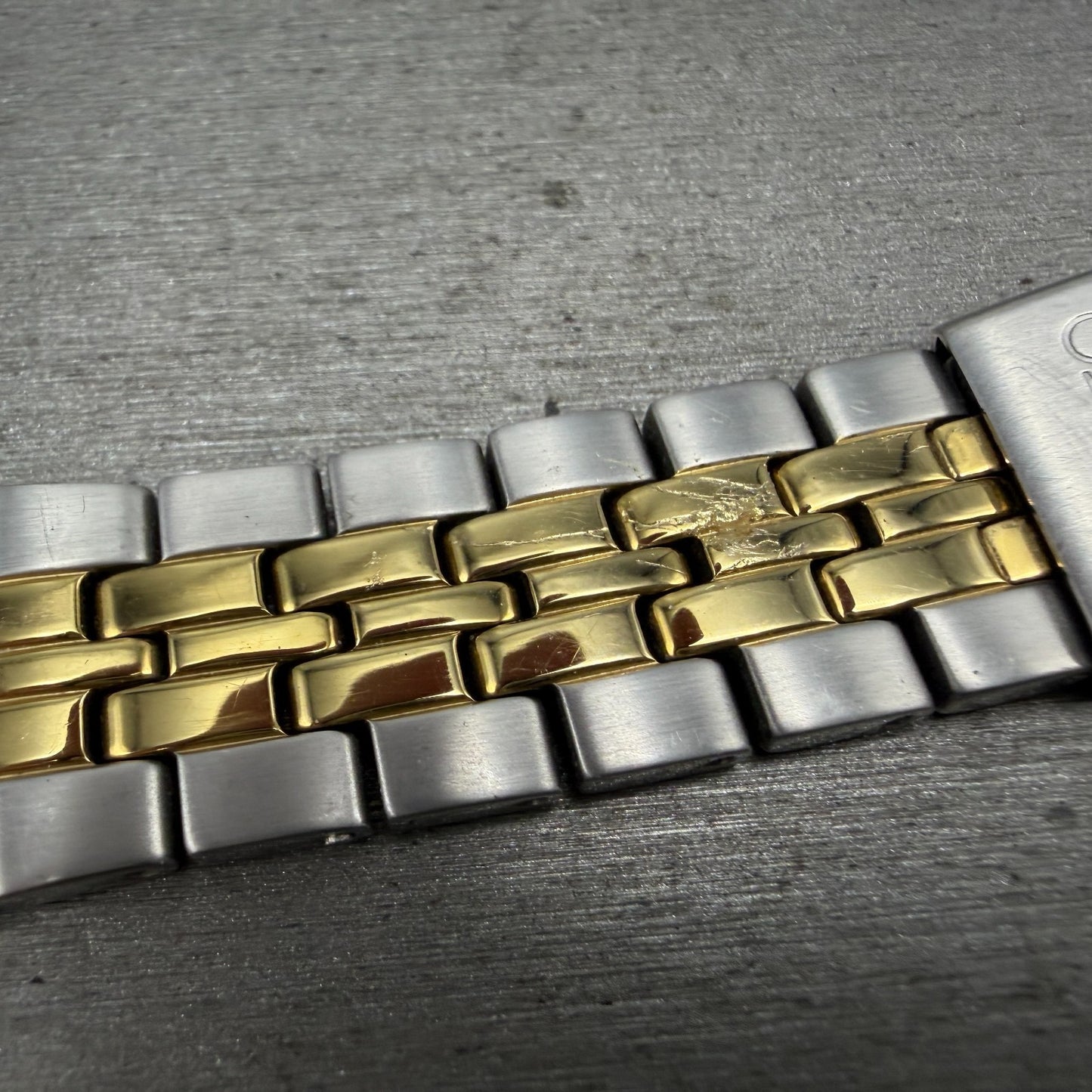 Seiko Bracelet 18mm Two Tone Stainless Steel 4A4K1C1 Tri-Folding Clasp3