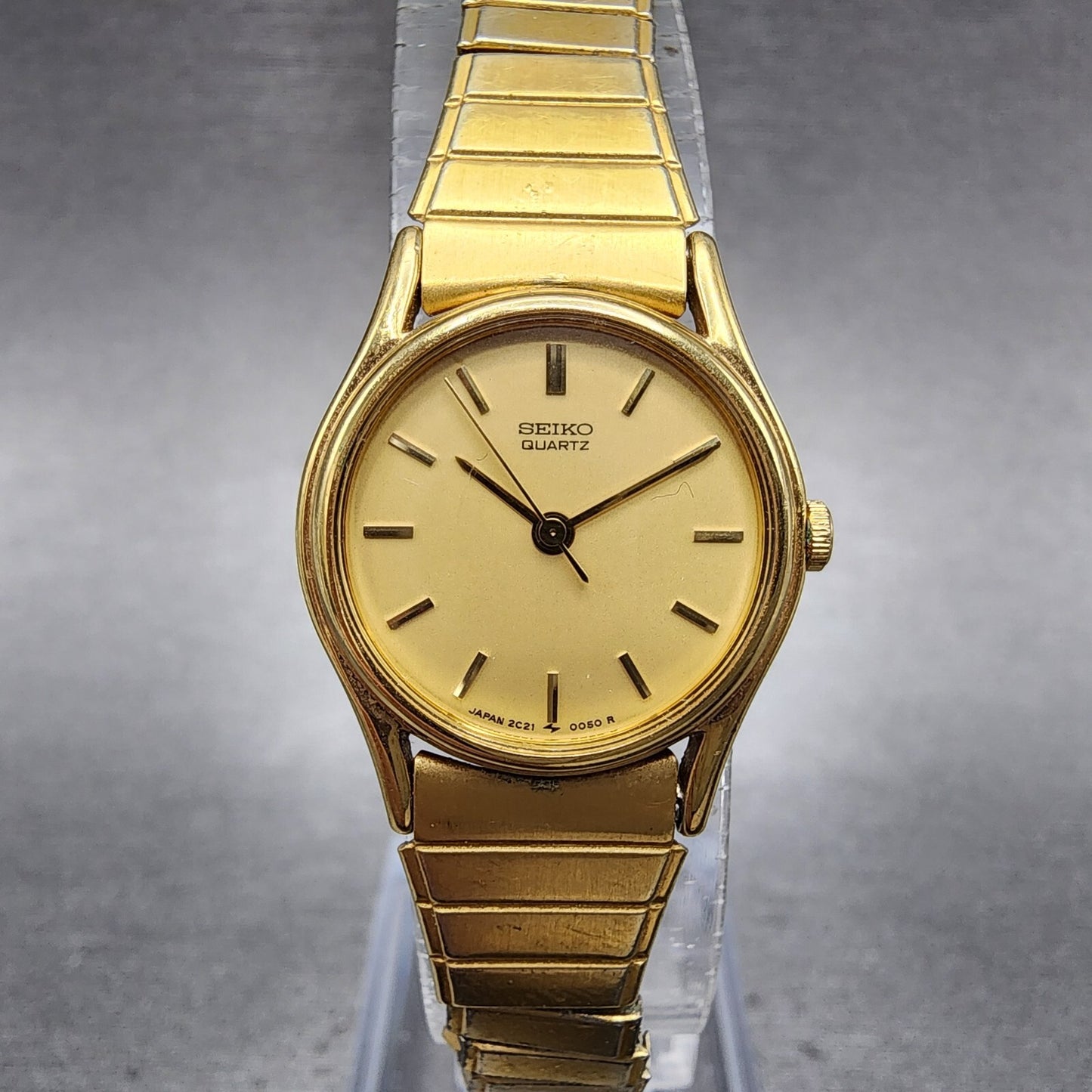 VTG Seiko Watch Women 21mm Gold Dial Gold Tone Round 2C21-0029 New Battery