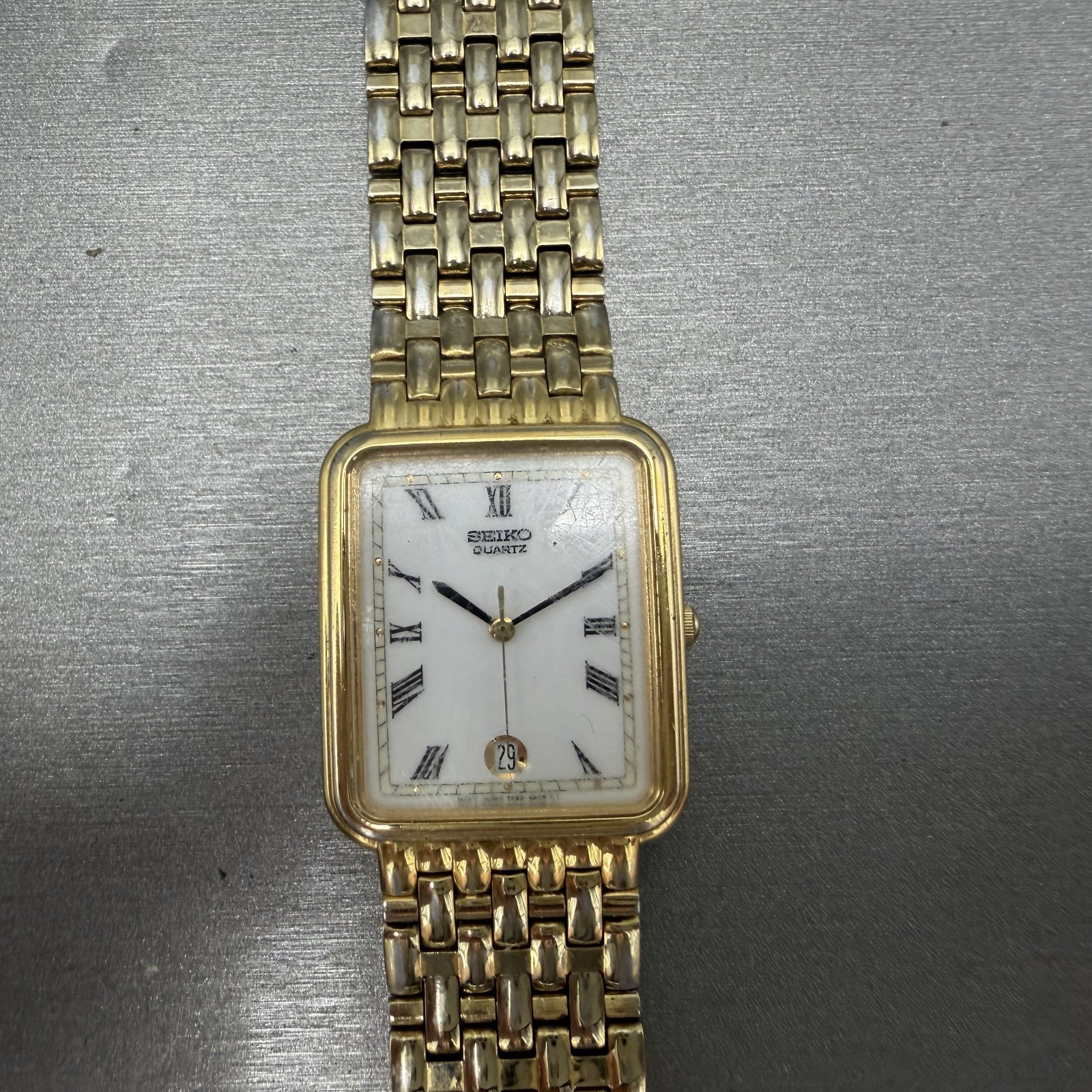 Seiko Tank Watch Men 26mm White Dial Gold Tone Date 7N225A10 New Battery READ!!0