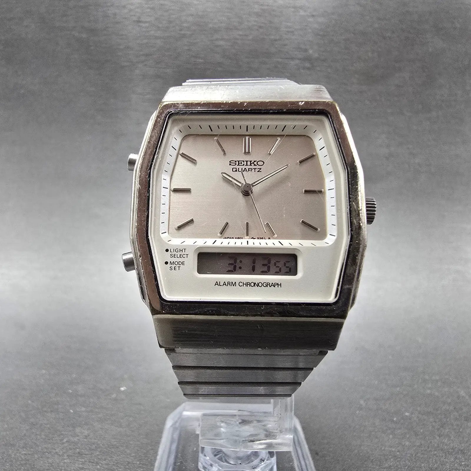 Seiko Analog Digital Watch Men 33mm Silver Dial Silver Tone H601-5400 NewBattery5