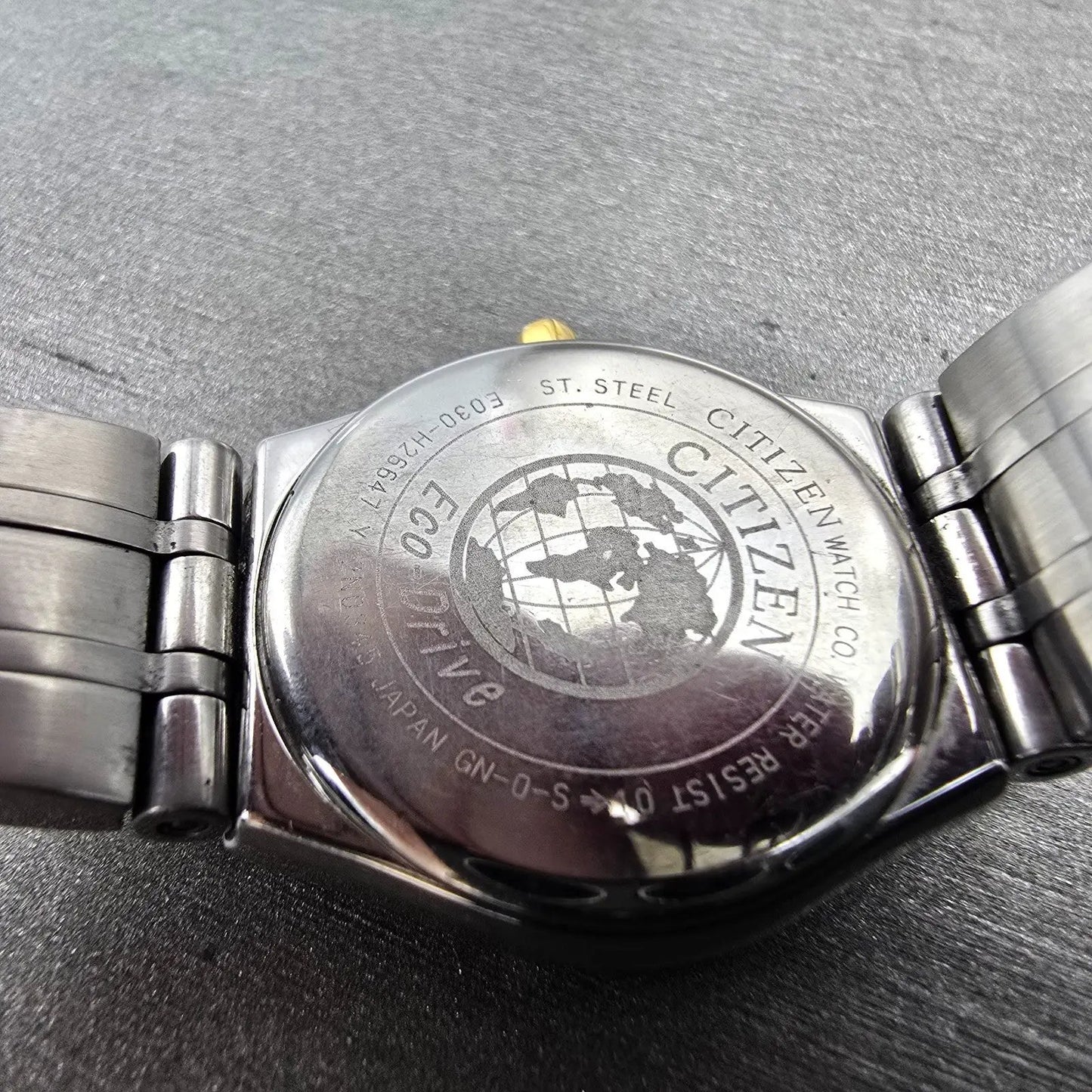 Citizen Eco-Drive Watch Women 25mm Black Dial Two Tone Round E030-H26647 Runs GH9
