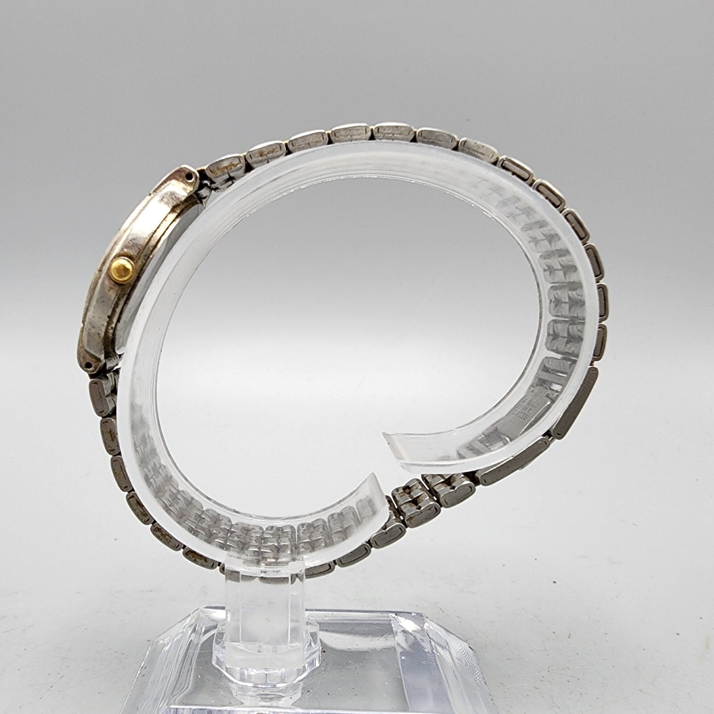 VTG Seiko Watch Women 24mm Champagne Dial Two Tone Round V701-2B90 New Battery