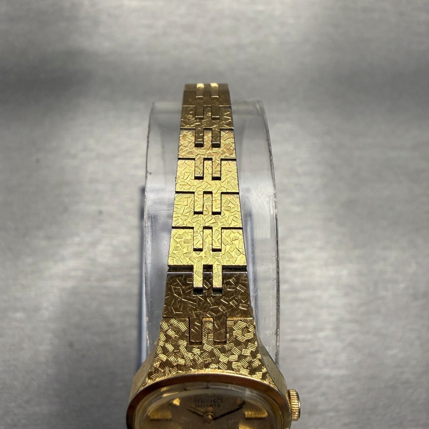 Seiko Watch Women 18mm Gold Dial Gold Tone Oval 2C20-5759 Vintage New Battery4