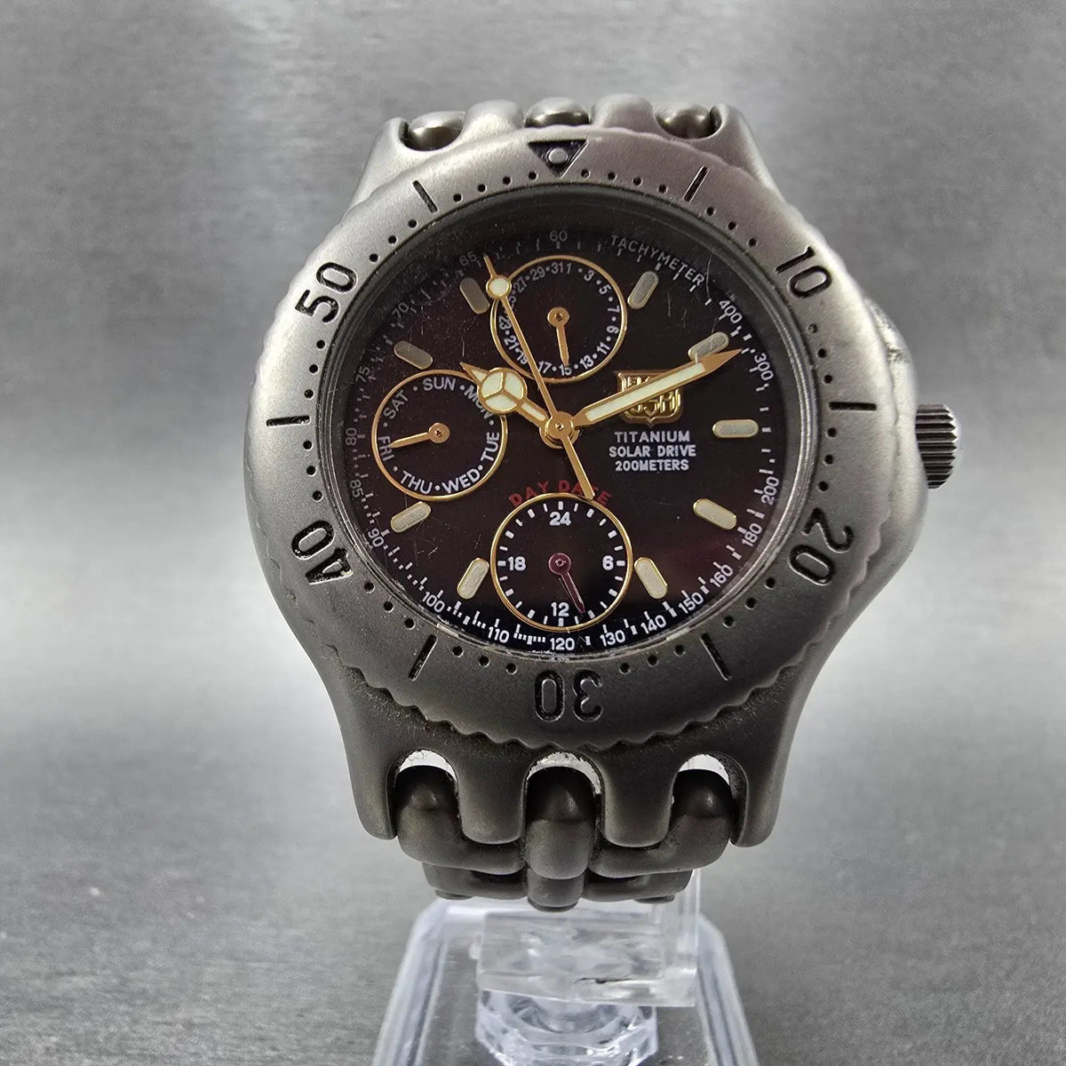 Elgin Solar Watch Men 39mm Black Dial Titanium Daydate Round FK-940 Works5