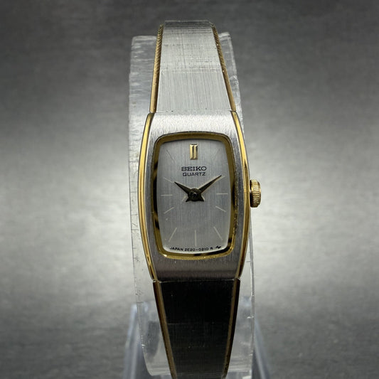 Seiko Tank Watch Women 13mm Silver Dial two Tone Rectangle 2e20-5139 New Battery0