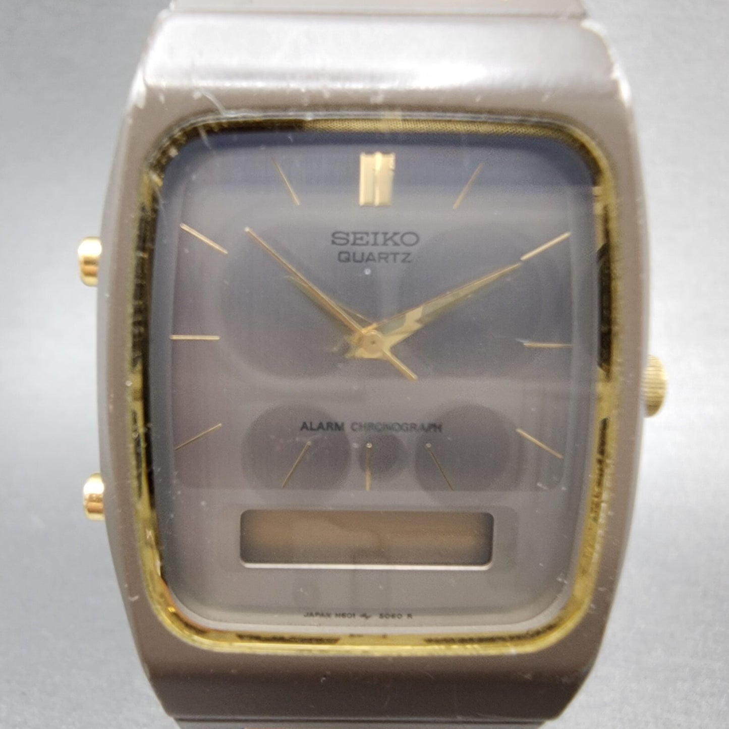 Seiko Analog Digital Watch Men 30mm Silver Dial Two Tone H601-5039 PARTS