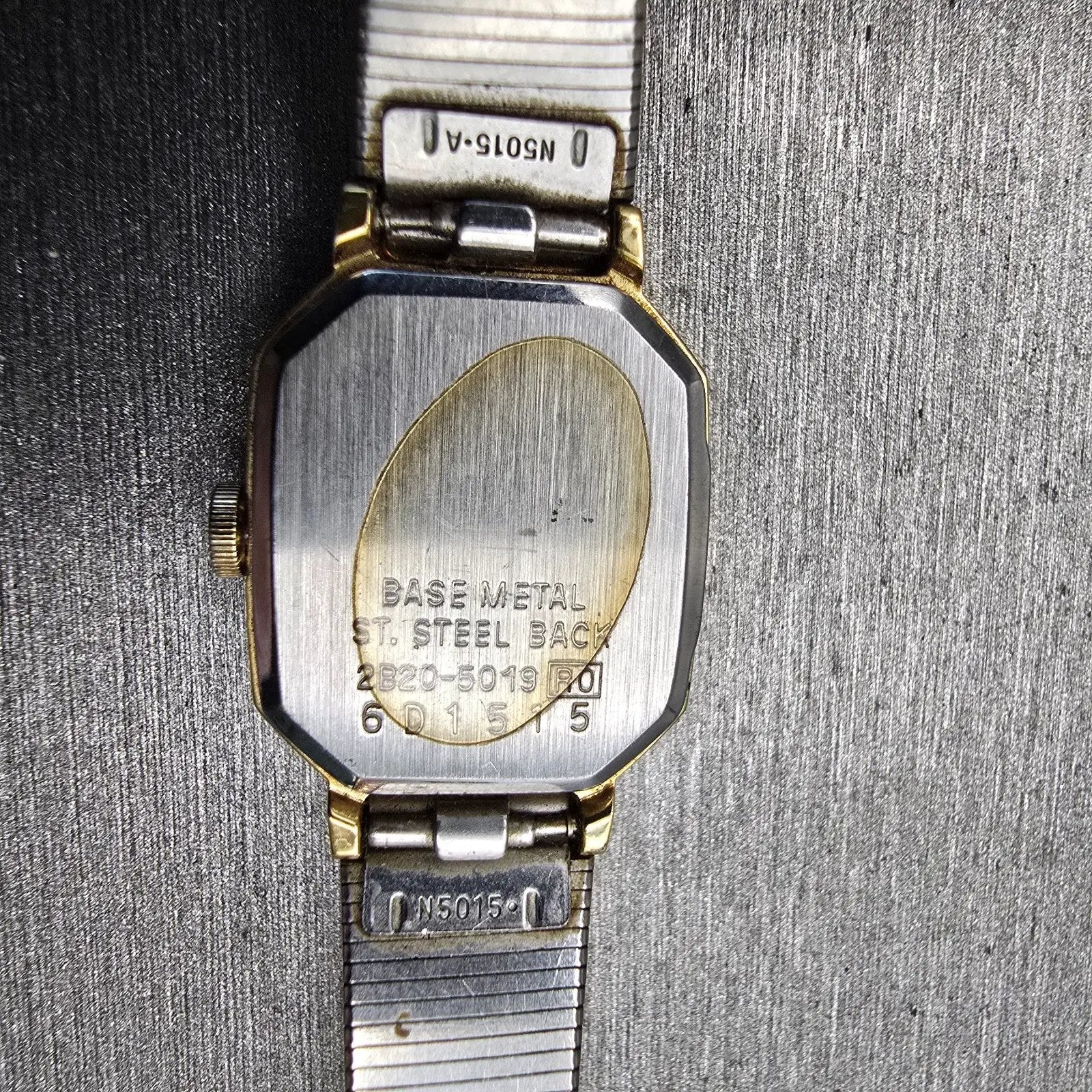 Seiko Watch Women 16mm Black Dial Gold Tone Rectangle 2B20-5019 New Battery VTG10