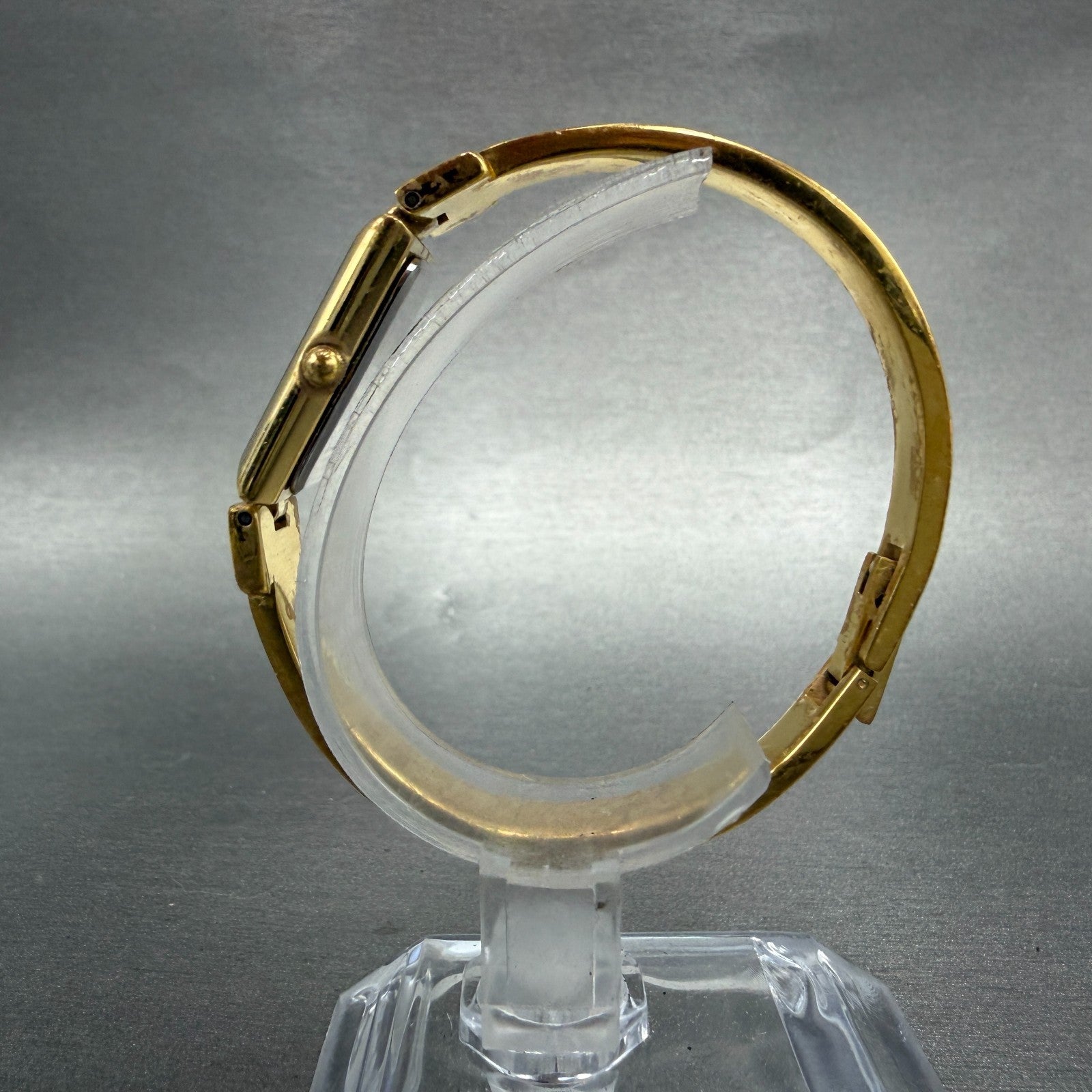 Givenchy Tank Watch Women 17mm Blue Dial Gold Tone Rectangle New Battery6