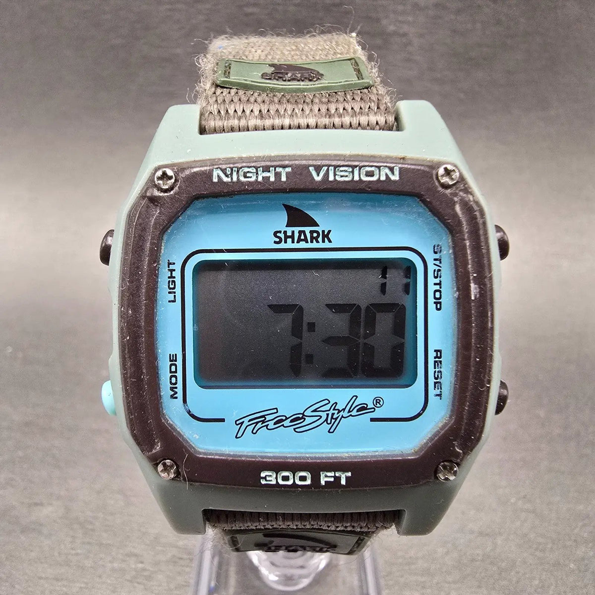 Freestyle Shark Classic Watch Men 38mm Green Blue Brown Alarm Chronograph NewBat0