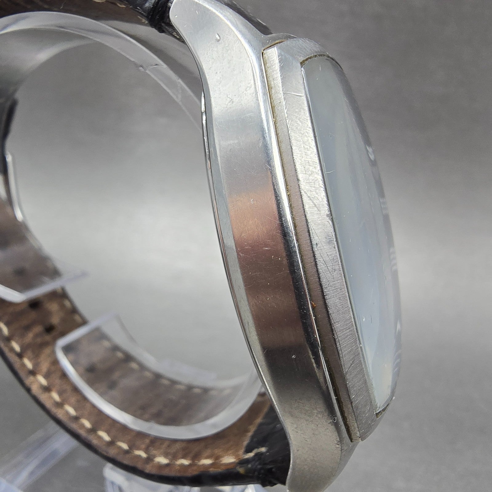 Fossil Tank Watch Men 38mm Black Dial Silver Tone Date FS4742 New Battery3