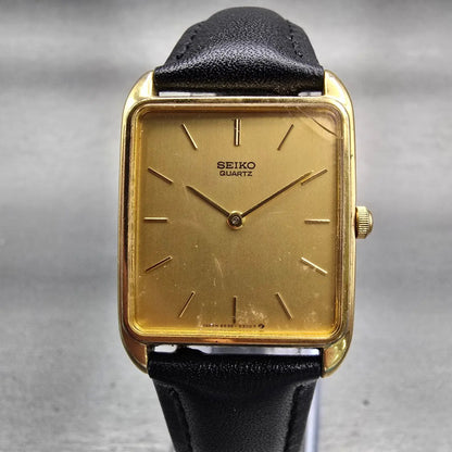Seiko Watch Men 26mm Gold Dial Gold Tone Rectangle 6530-5209 New Battery Vintage0