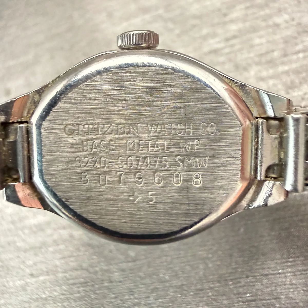 48304604