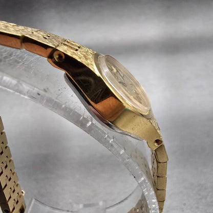 Seiko Watch Women 18mm Champagne Dial Gold Tone Oval 1400-7389 New Battery VTG3