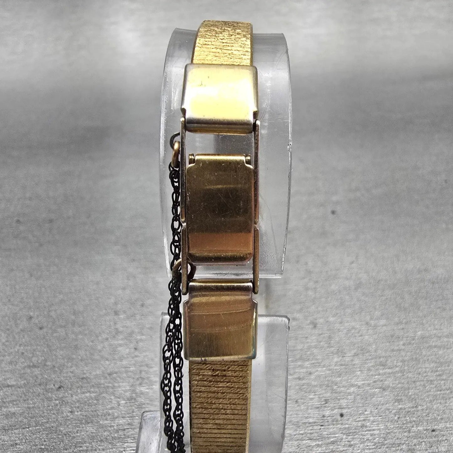 Citizen CQ Watch Women 19mm Gold Dial Gold Tone Round 2030-943040 New Battery7