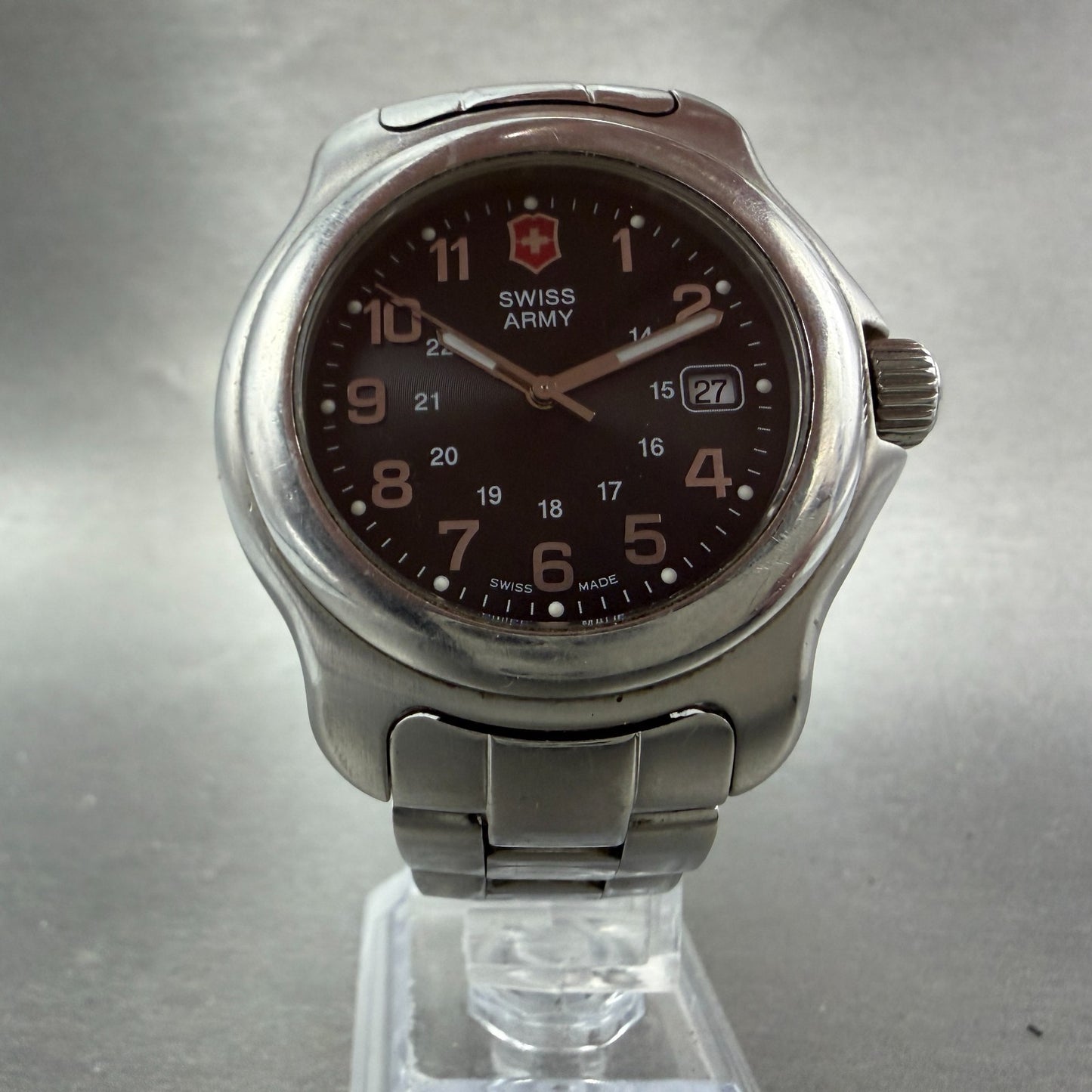 Victorinox Swiss Army Watch Men 40mm Black Dial Silver  Date Round New Battery5