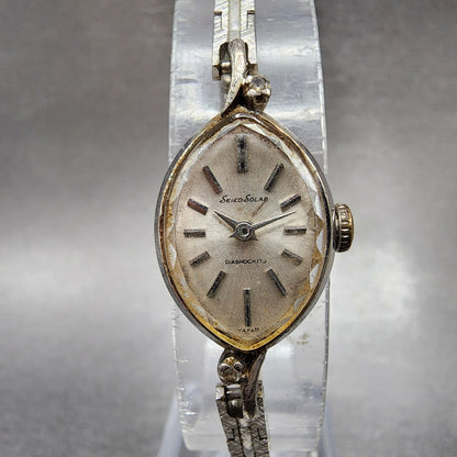 Seiko Solar Watch Women 15mm White Dial Silver Tone Oval 10-8090