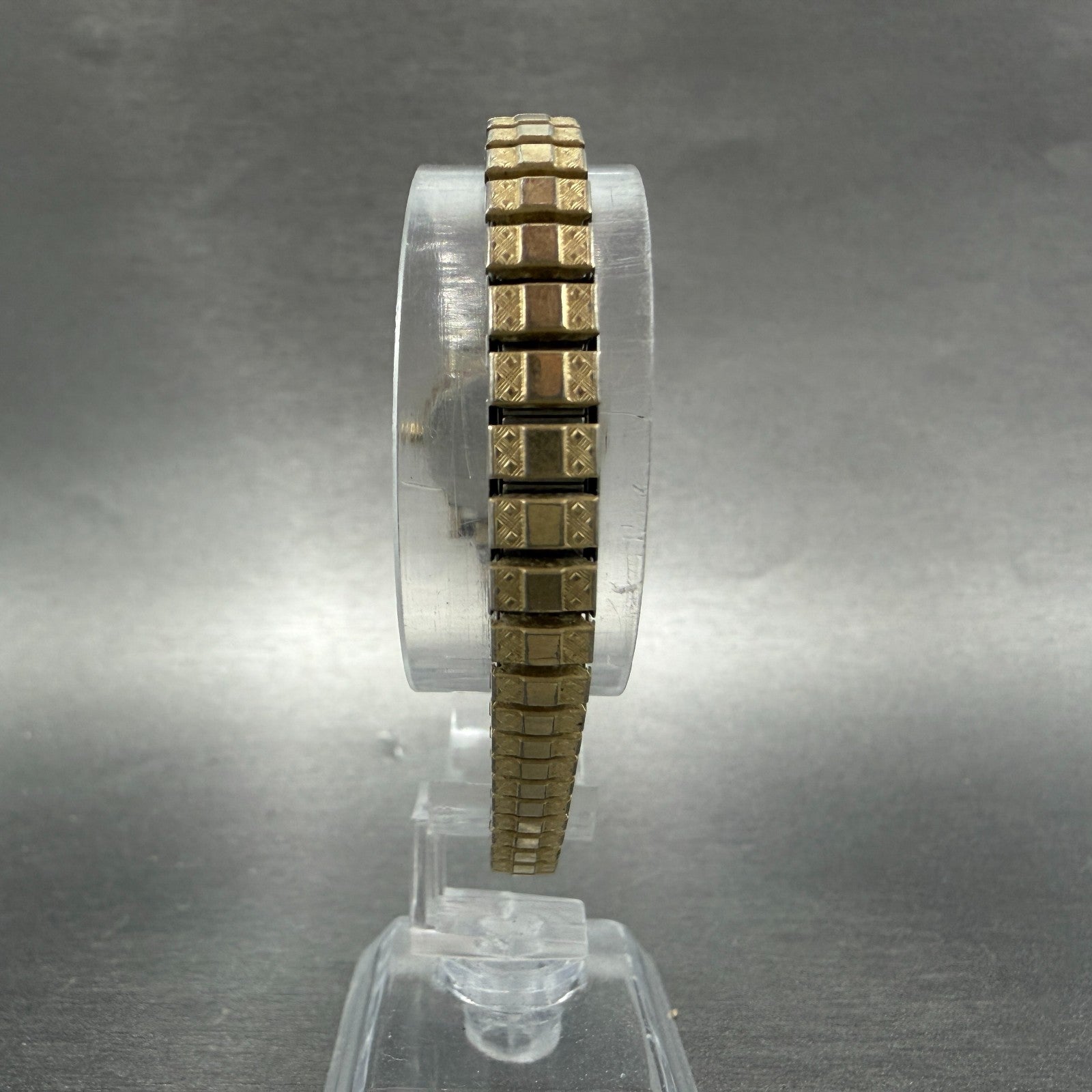 Seiko Watch Women 22mm Champagne Dial Gold Tone Date Round 2A22-0229 New Battery7