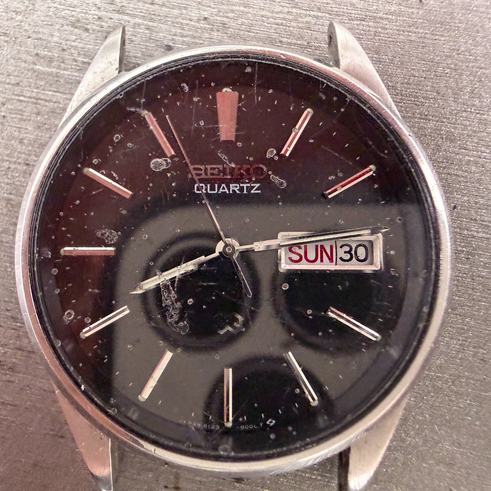 Seiko SQ Watch Men 34mm Black Dial Silver Tone Daydate Round 8123-800A PARTS2