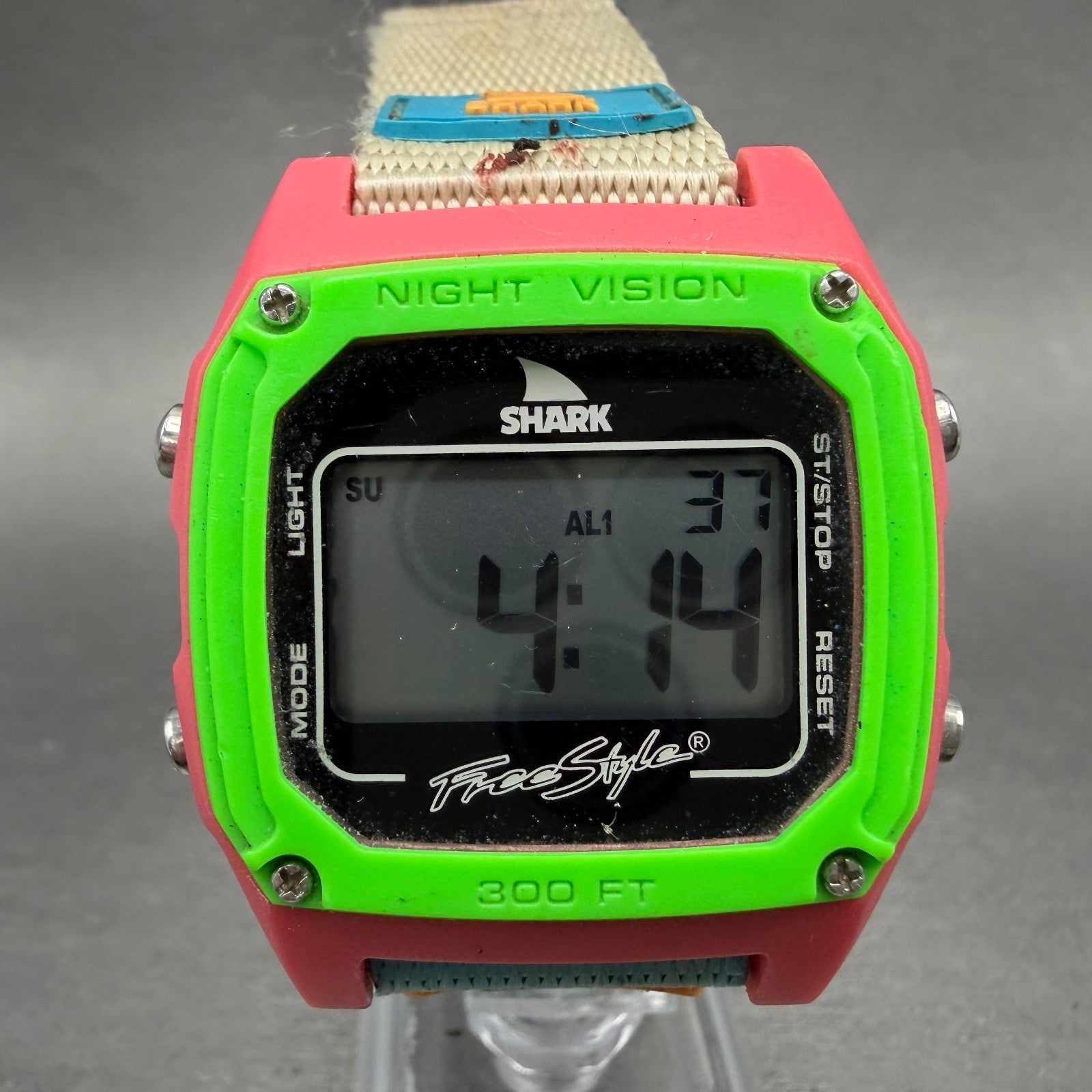 Freestyle Shark Watch Men 38mm Digital Pink Green Blue Alarm Chrono New Battery0