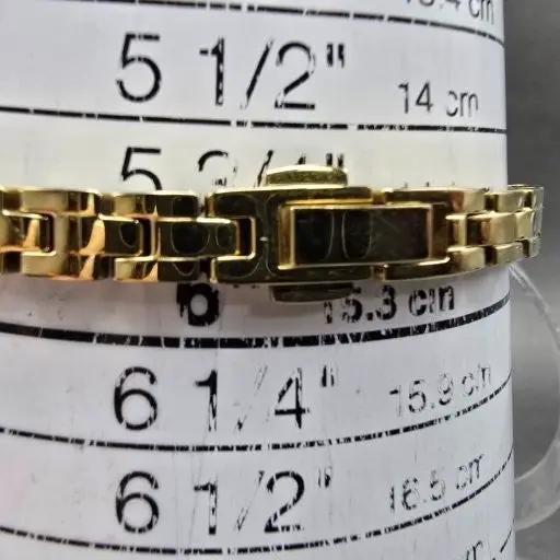 Citizen Eco-Drive Watch Women 25mm MOP Dial Gold Tone Round E031-S122694 Runs HM11