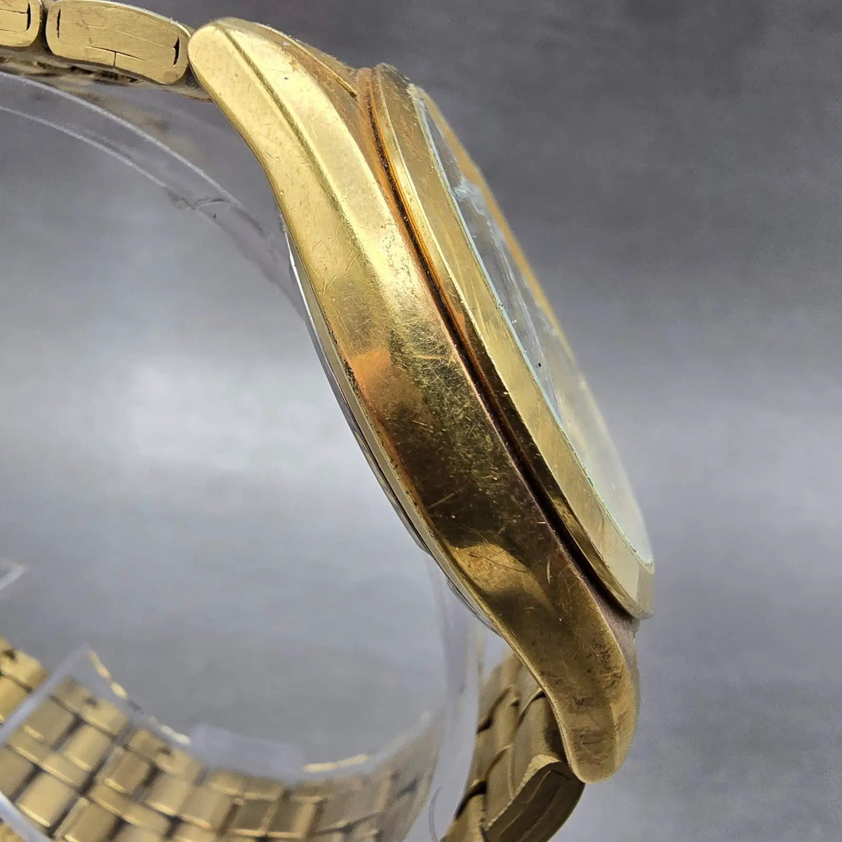 Seiko Sports 50 Watch Men 37mm Silver Dial Gold Tone Date 7N42-8079 PARTS4