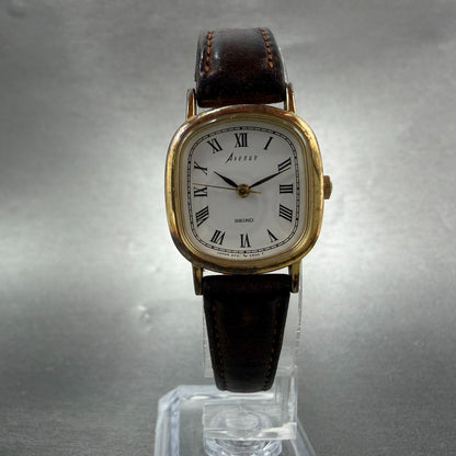 Seiko Avenue Watch Women 21mm White Dial Gold Tone Oval 2P21-5130 New Battery5