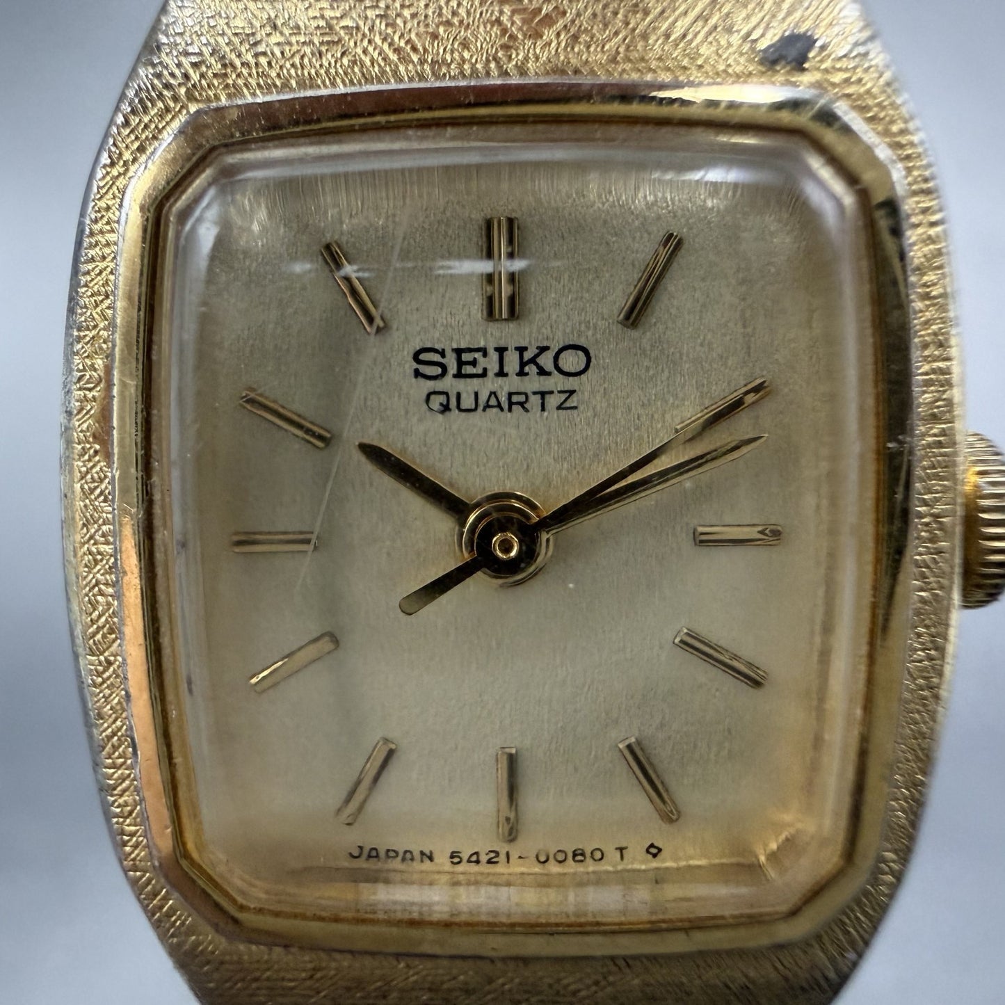 Seiko Watch Women 17mm Champgne Dial Gold Tone Rectangle 5421-5029 New Battery O1