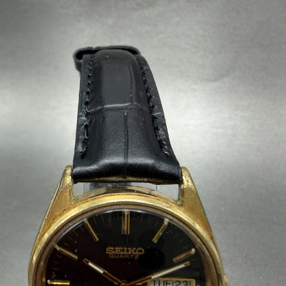 Seiko SQ Watch Men 35mm Black Dial Gold Tone Daydate Round 8223-8019 New Battery4
