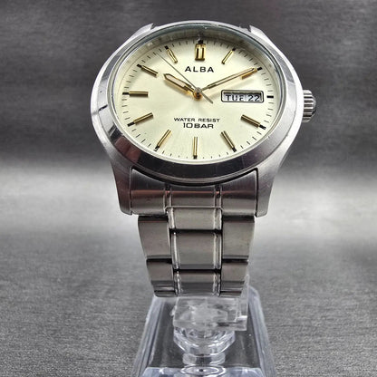 Seiko Alba Watch Men 38mm Champagne Dial Silver Tone Daydate 7N43-0BA0 New BattJ5