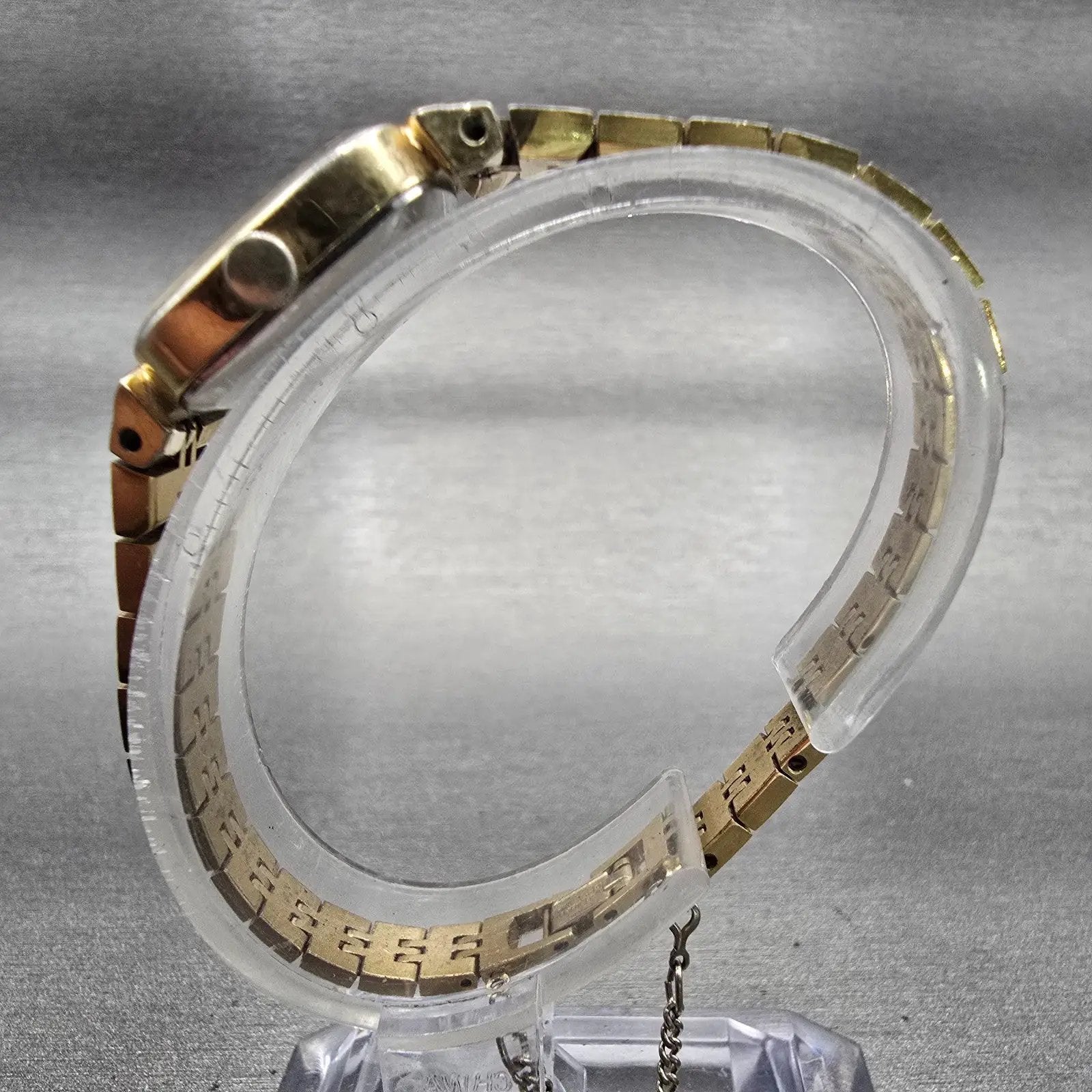 Seiko Watch Women 16mm Gold Dial Gold Tone Rectangle 1400-7619 New Battery VTG6