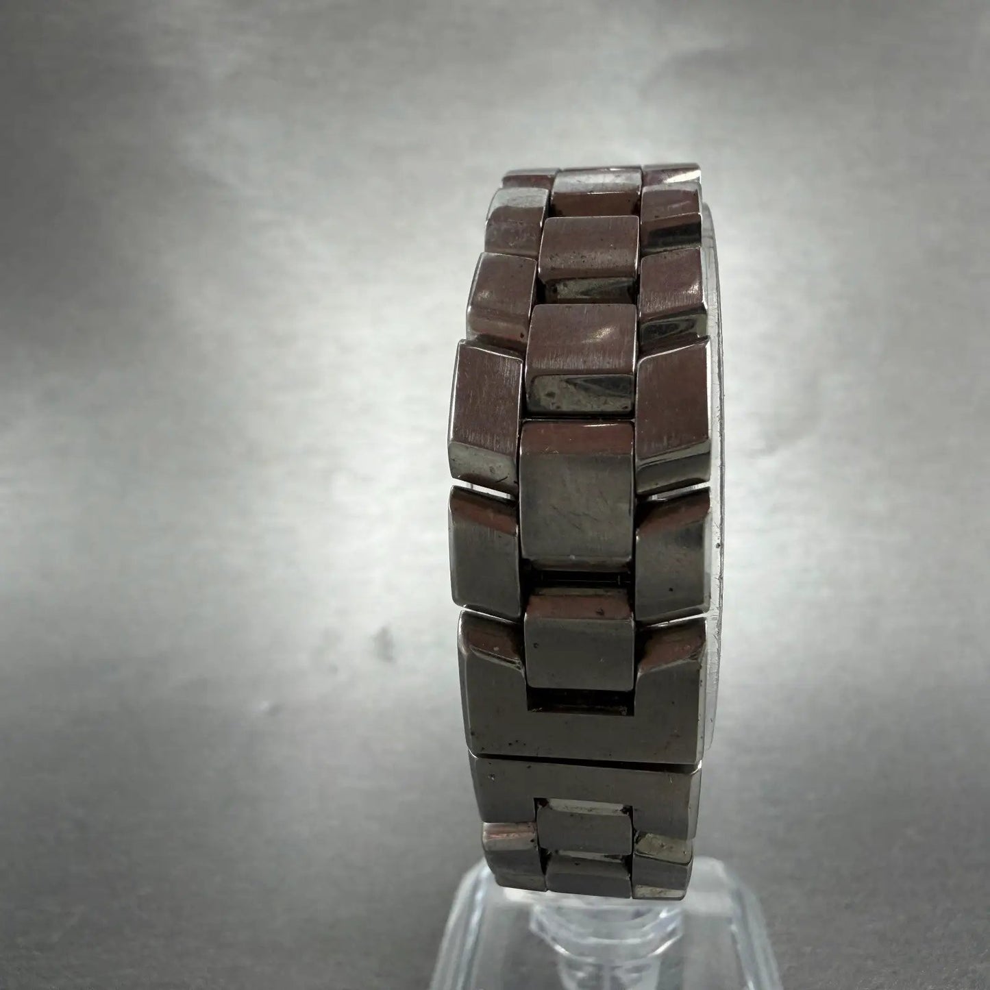 48018792