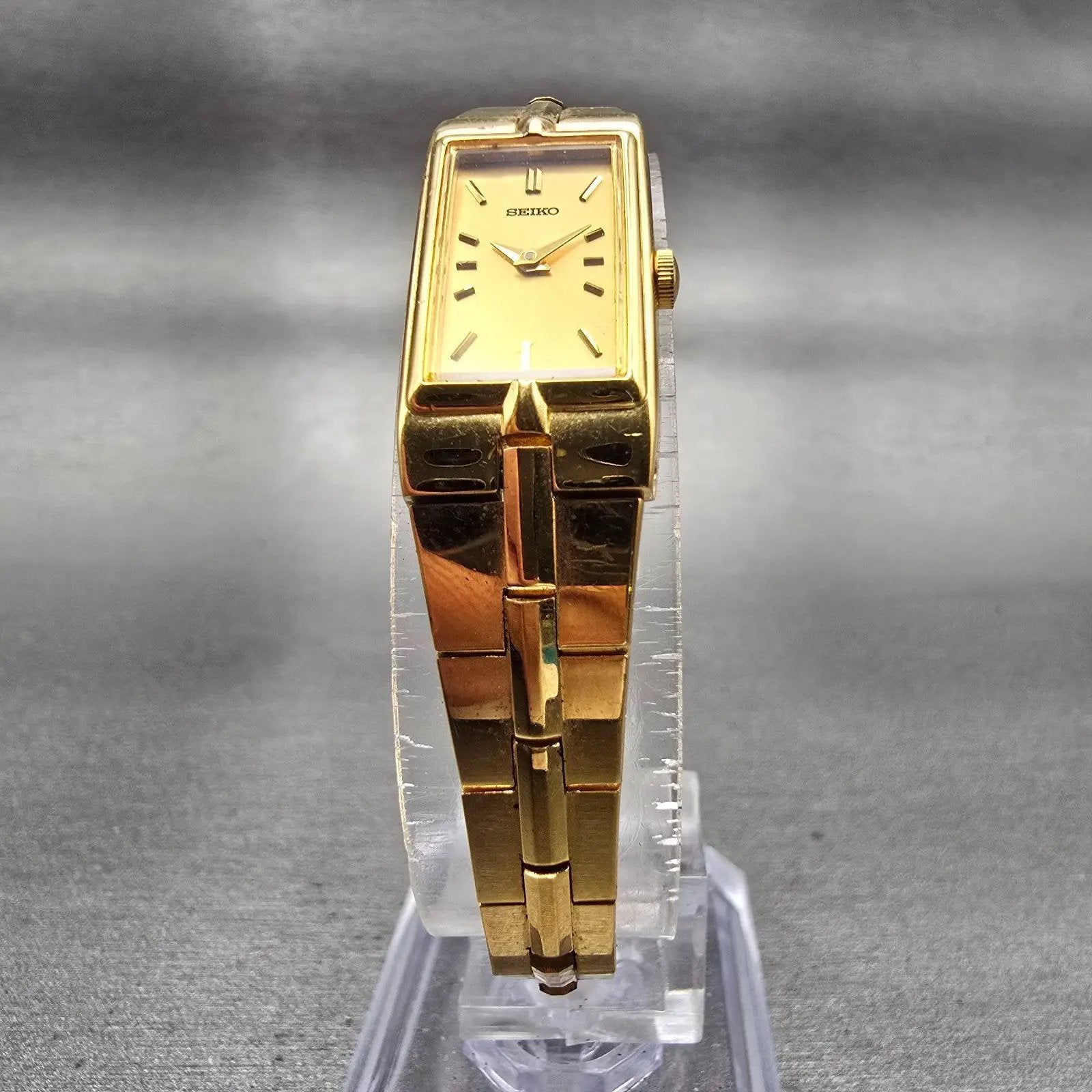 Seiko Watch Women 13mm Gold Dial Gold Tone Rectangle 2E20-7479 New Battery VTG5