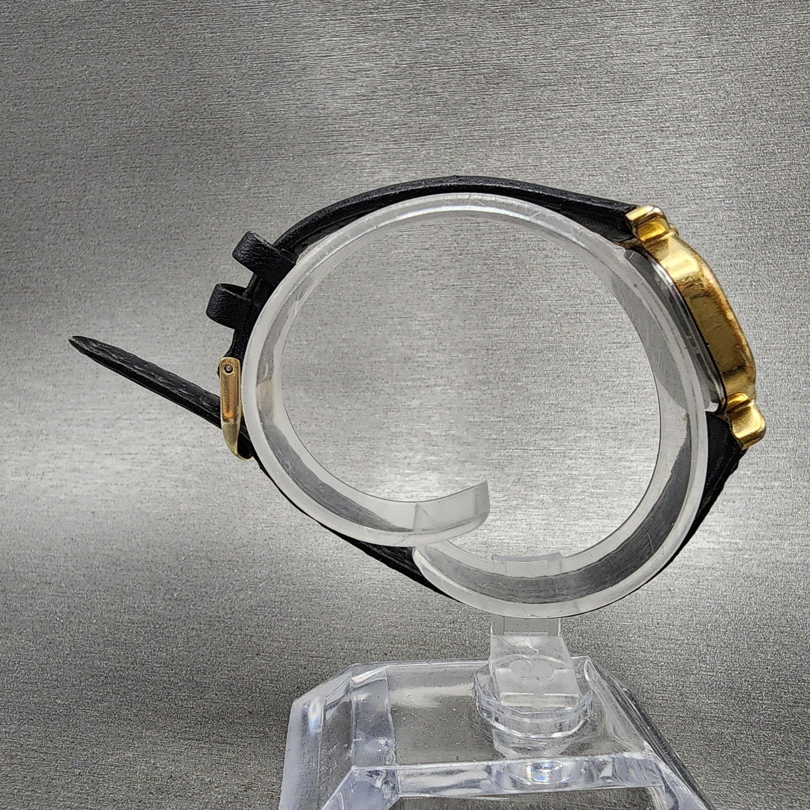 Seiko Watch Women 20mm White Dial Gold Plated Oval 26215230 New Battery VTG9