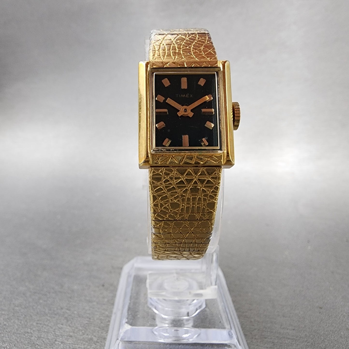 Timex Tank Watch Women 17mm Green Dial Gold Tone Rectangle Manual Wind Runs5