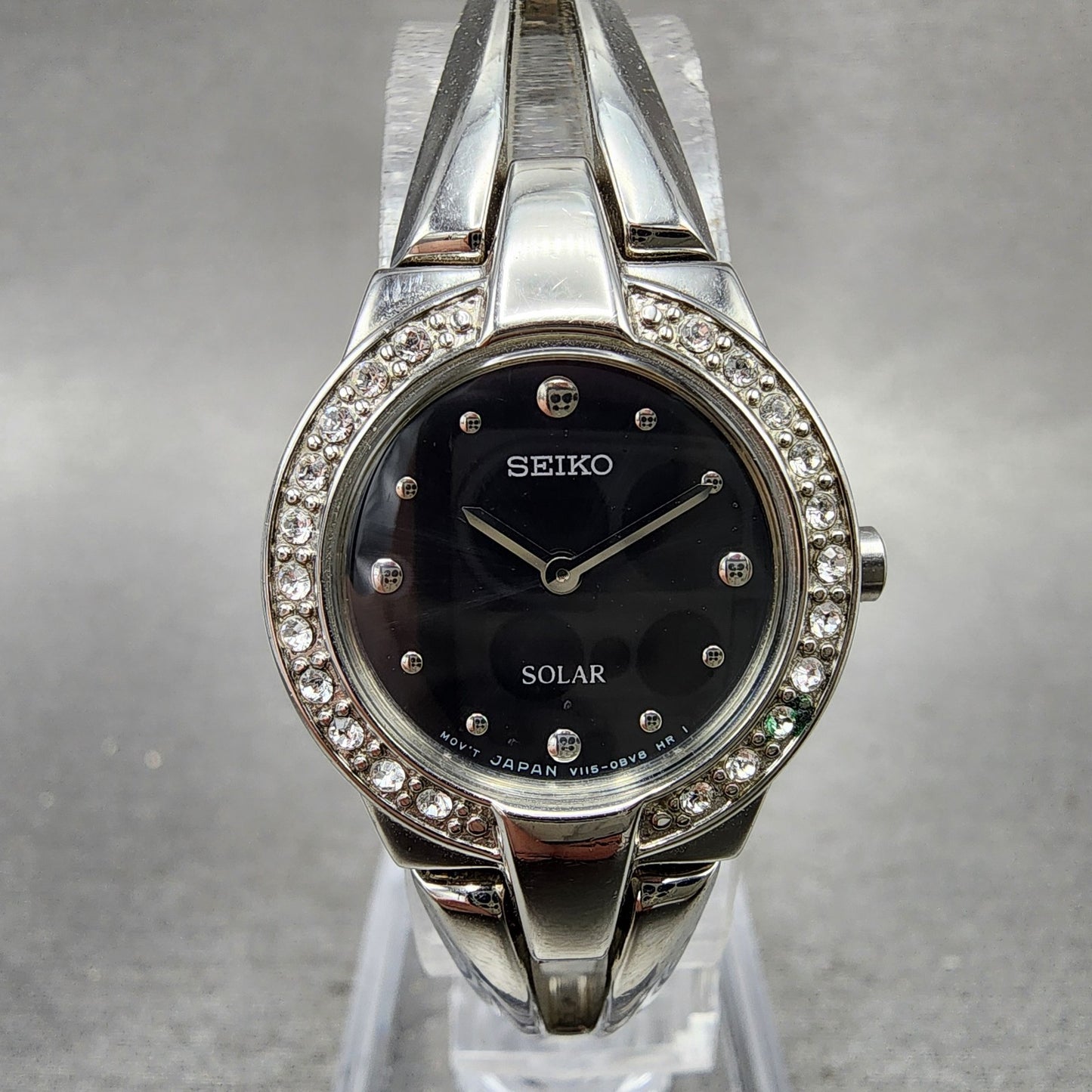 Seiko Solar Watch Women 22mm Black Dial Silver Tone Round Crystal Bezel Runs0