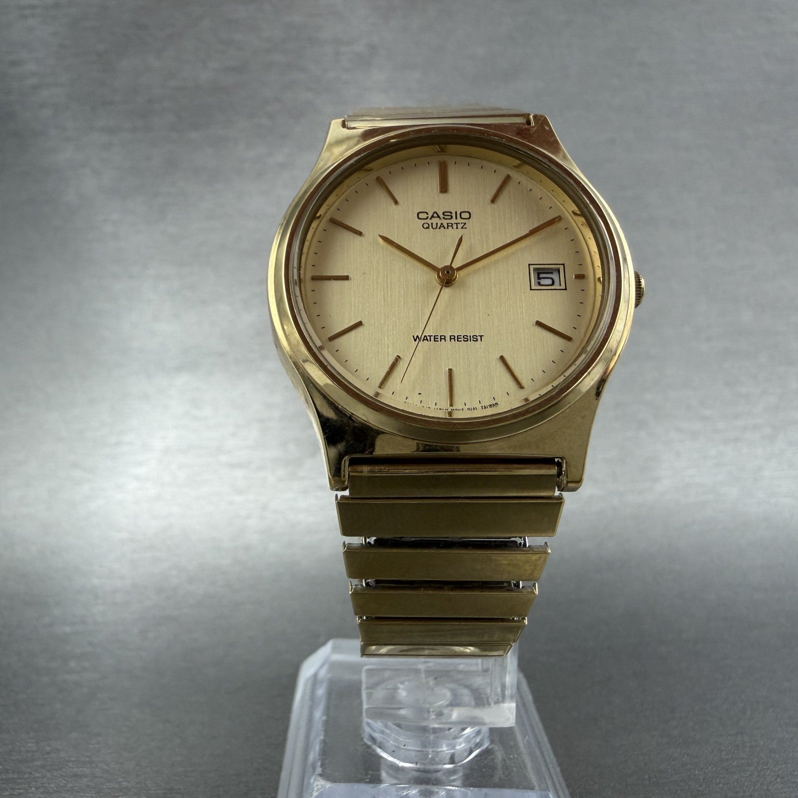 Casio Watch Men 33mm Champagne Dial Gold Tone Date Round MQ-537 New Battery5