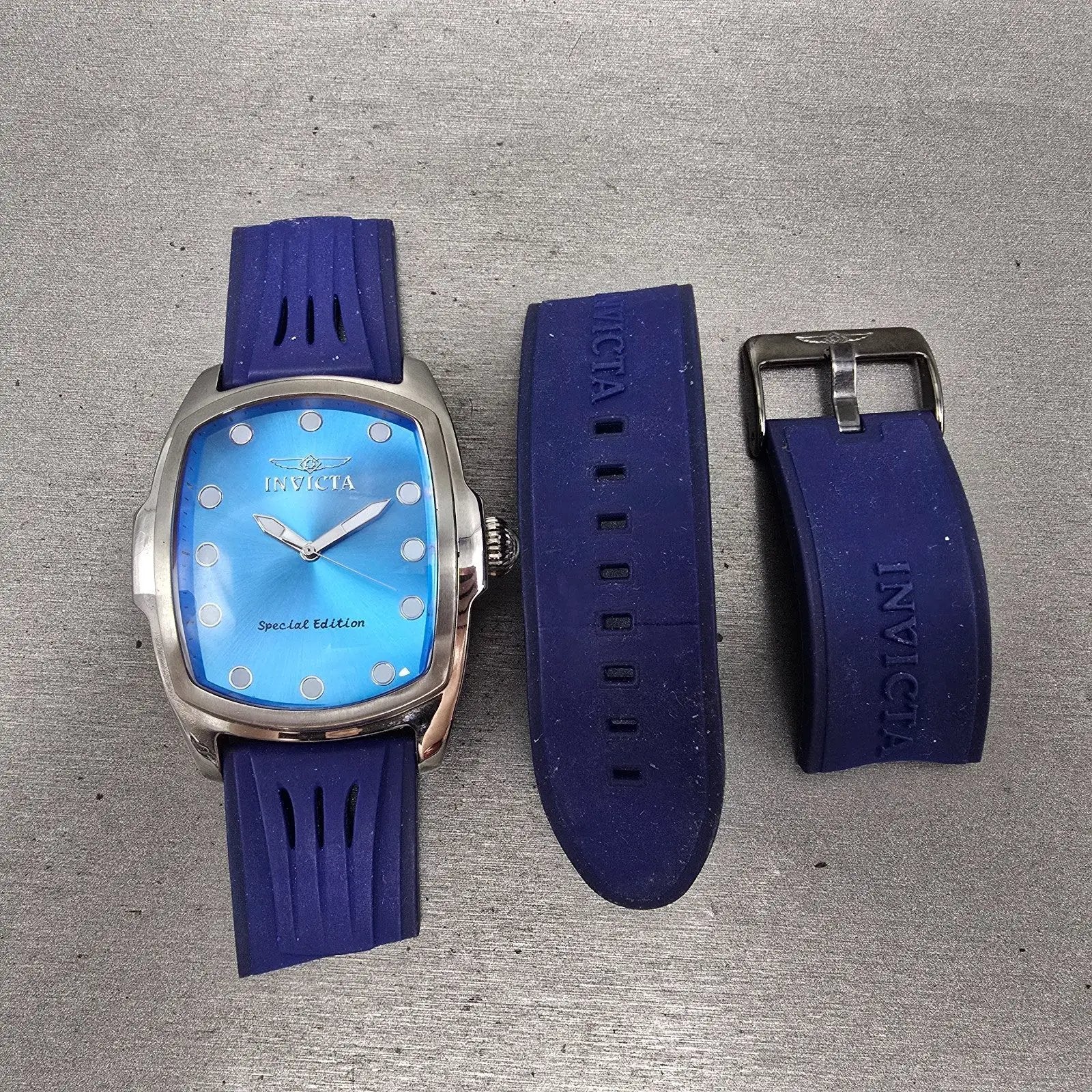 Invicta Lupha Watch Men 47mm Blue Dial Silver Tone Rectangle 21330 New Battery0