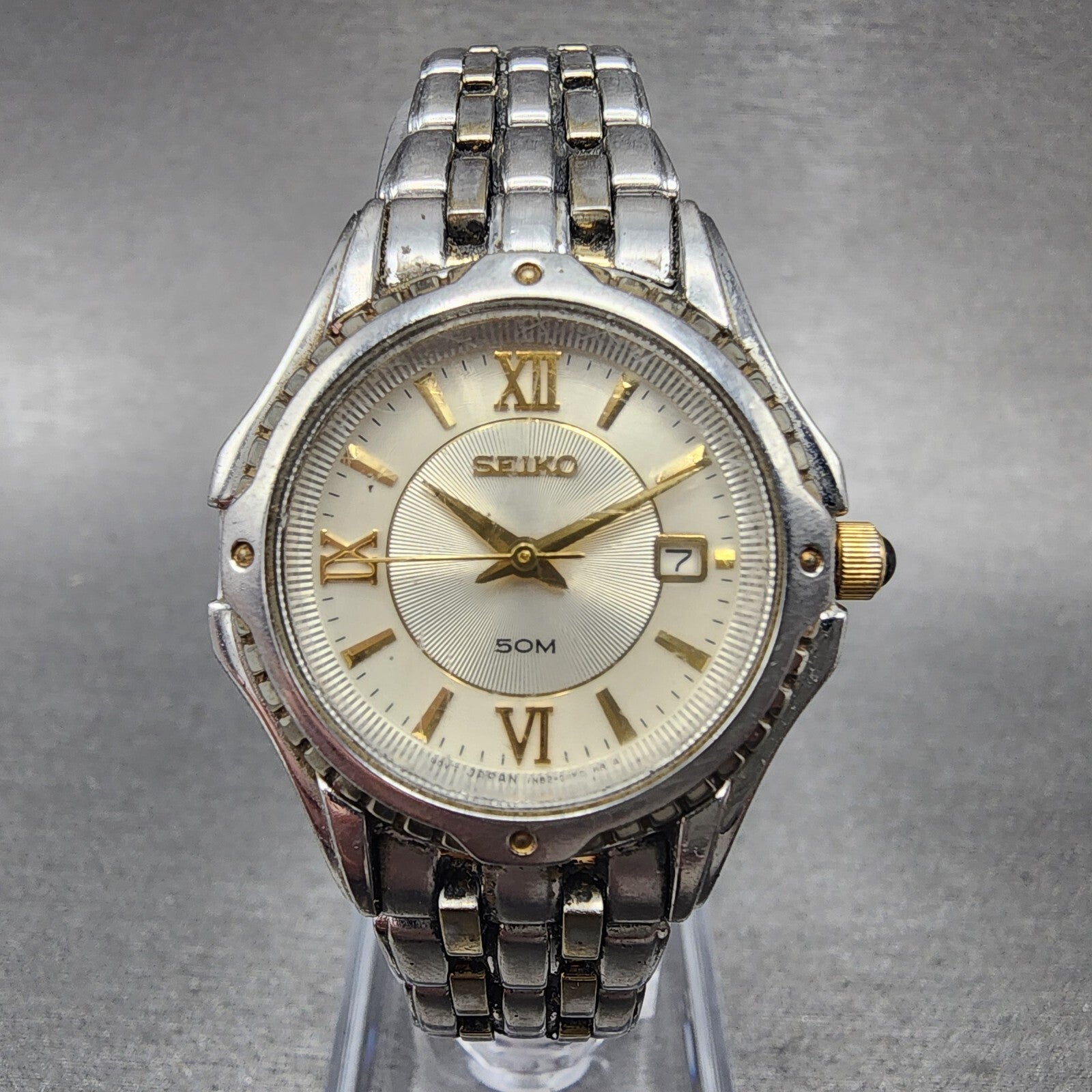 Seiko Watch Women 28mm White Dial Two Tone Date Round 7N820GE0 New Battery0