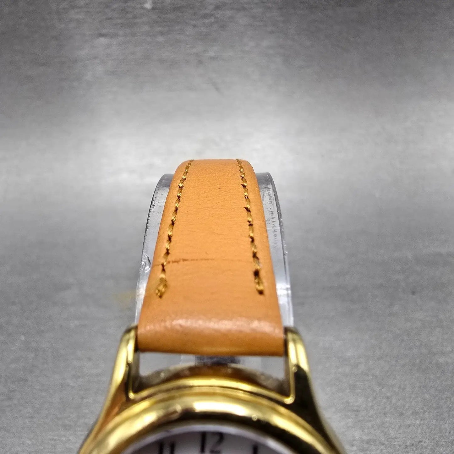 Citizen Reguno Solar Watch Women 24mm White Dial Gold Tone E031-S028256 Runs B4