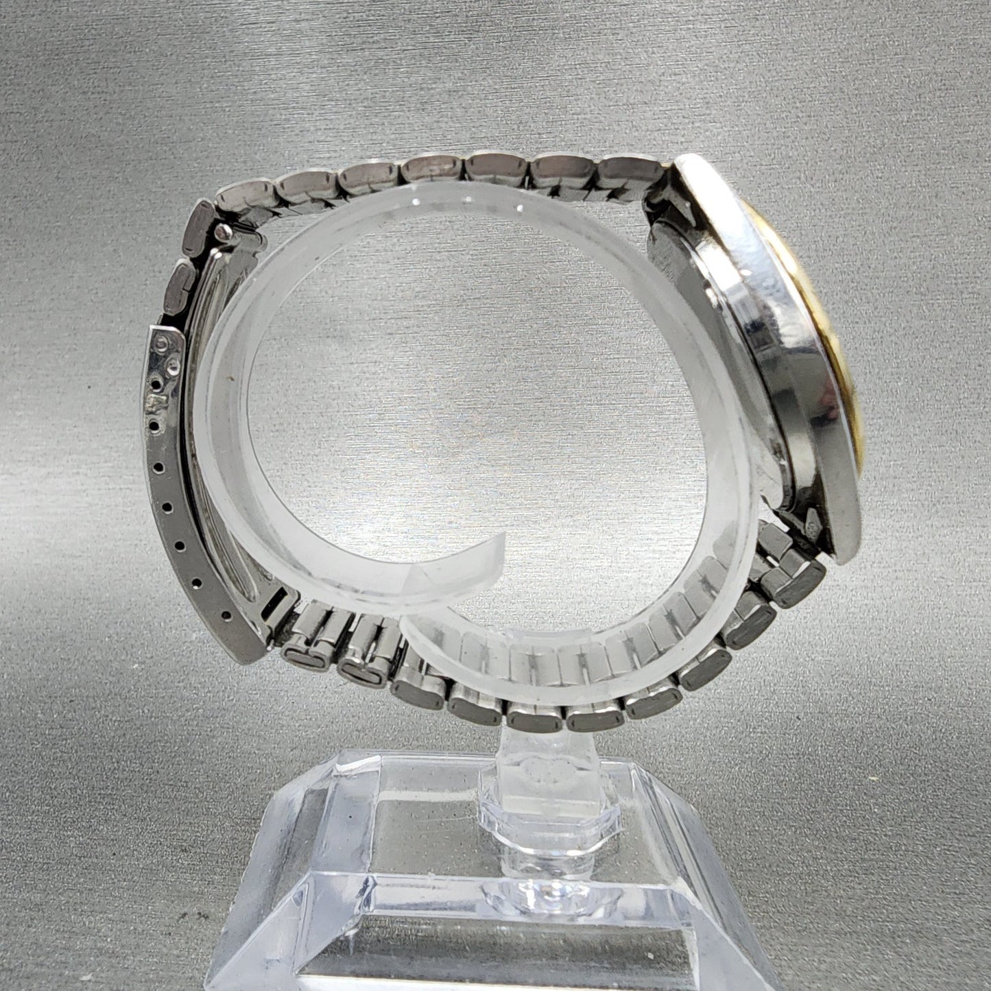 Seiko SQ Watch Men 34mm Silver Dial Two Tone Daydate 5H238a09 New Battery8