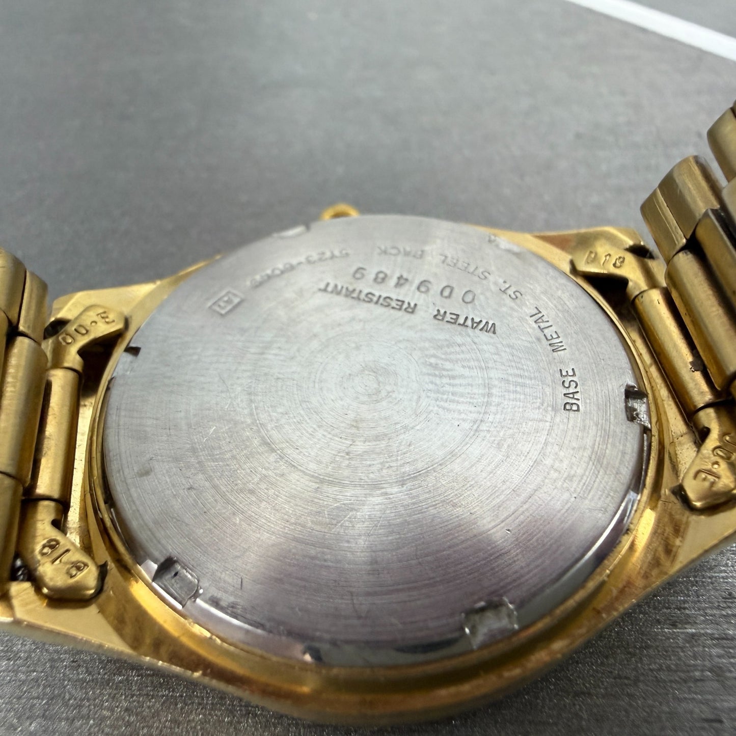 Seiko SQ Watch Men 35mm Cream Dial Gold Tone Daydate Round 5y23-8049 New Battery9