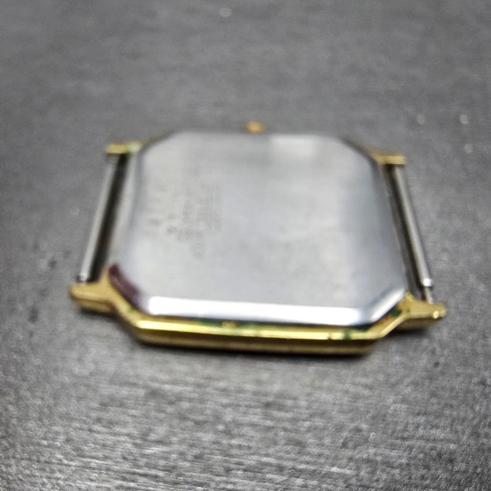 Seiko Tank Watch Men 28mm Champagne Dial Gold Tone Rectangle 9020-5320 PARTS VTG11