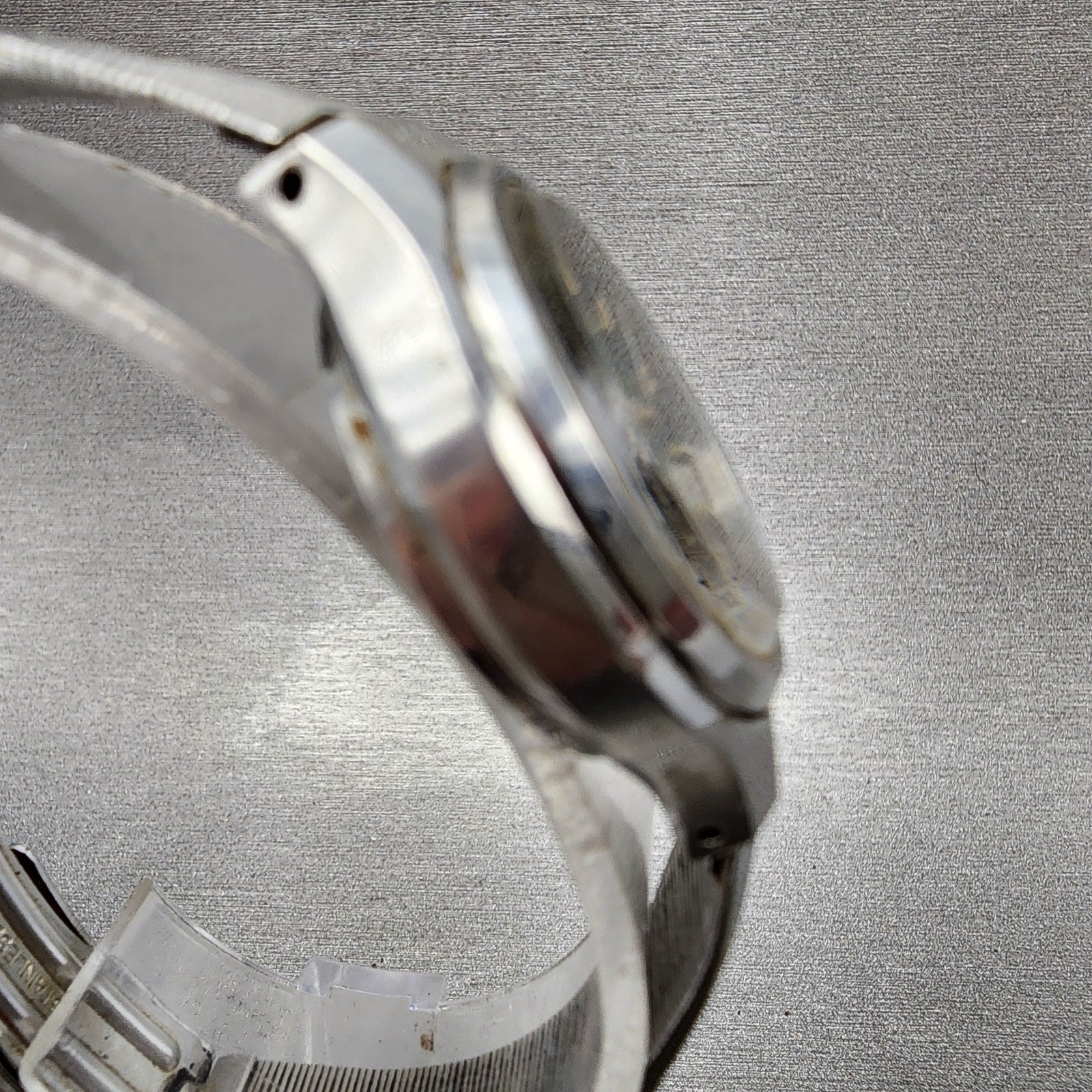 Seiko Automatic Watch Women 27mm Green Dial Silver Tone Round 24110060 Runs3