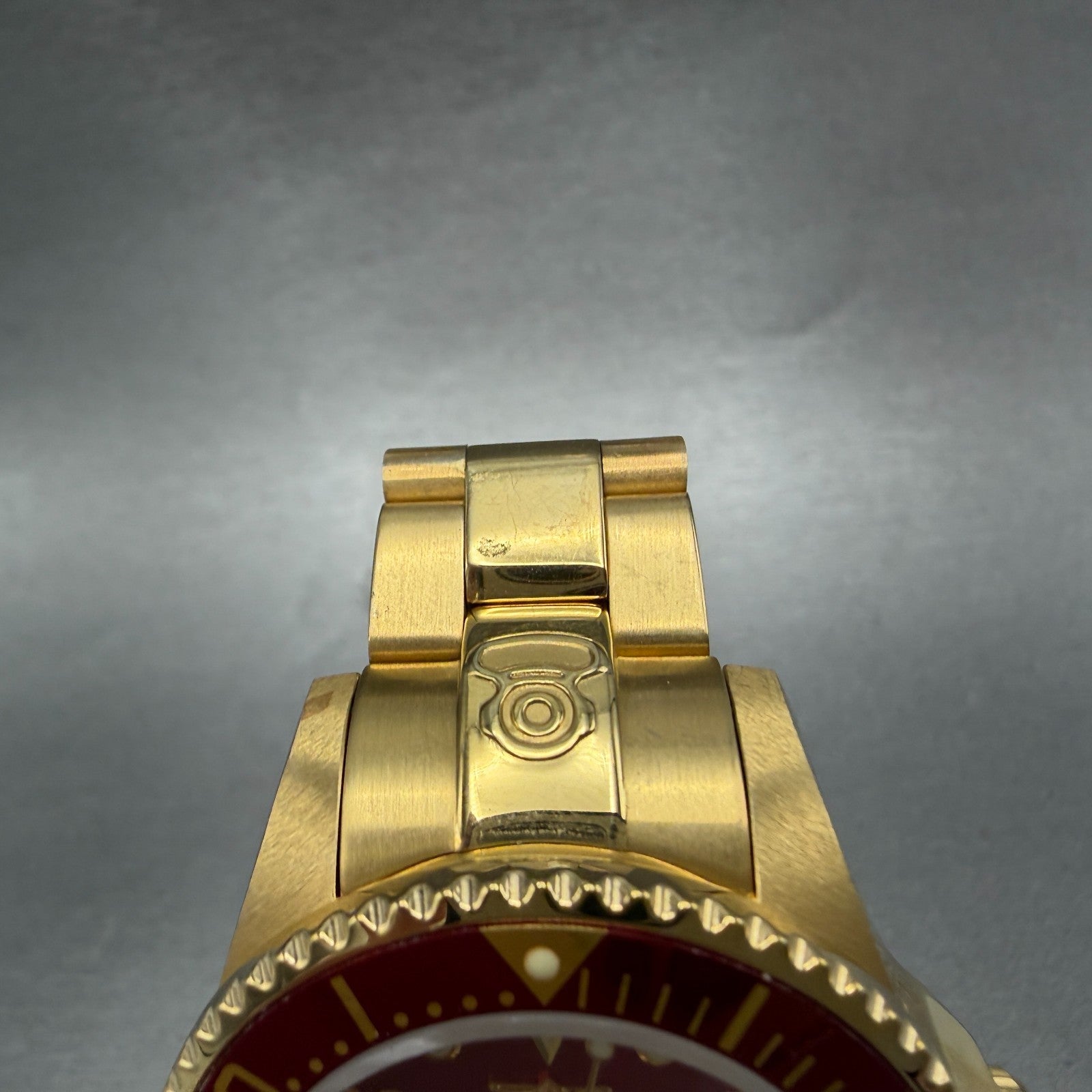 Invicta Grand Diver Watch Women 37mm Red Dial Gold Tone Date Round Automatic4