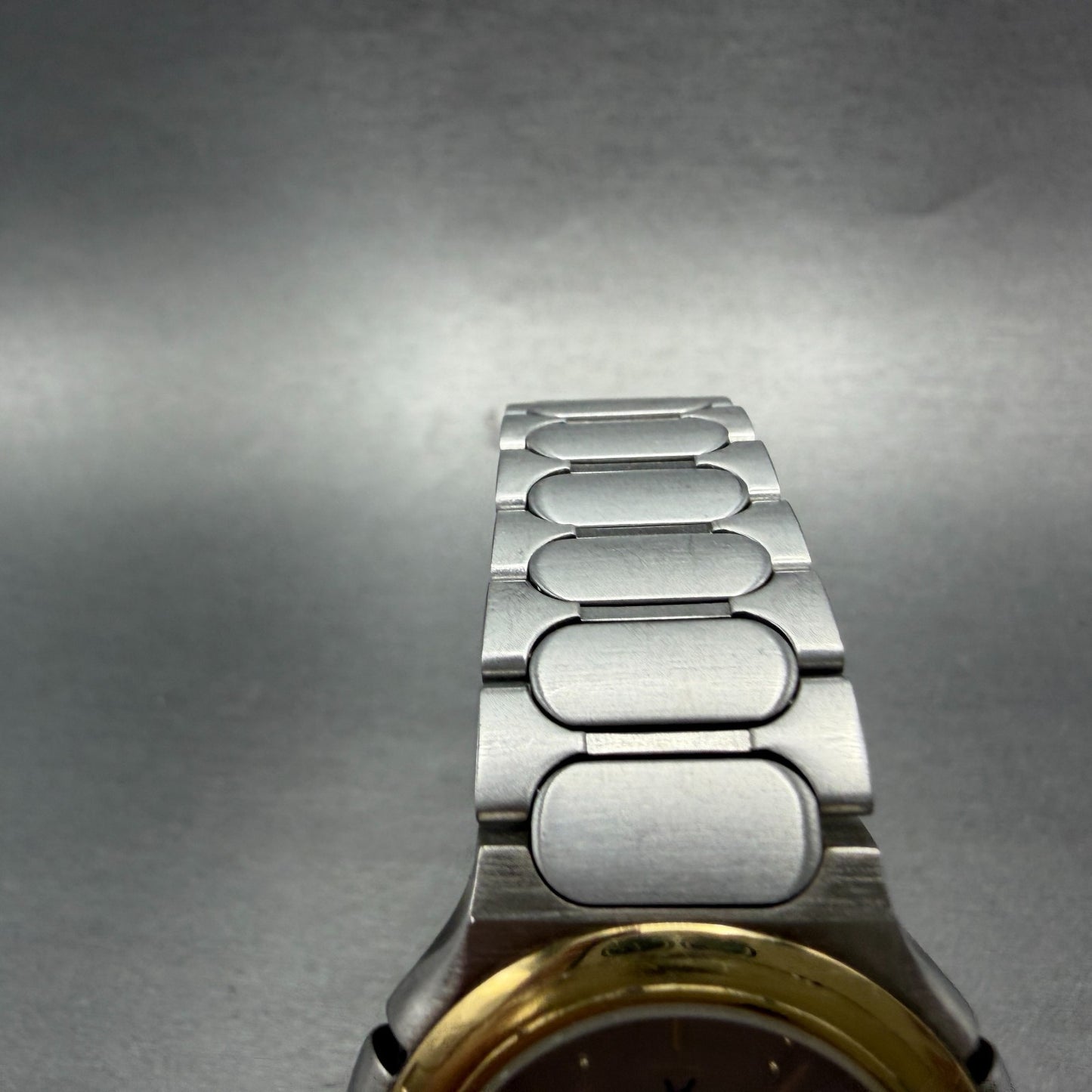 Yves Saint Laurent Watch Men 33m Silver Dial Two Tone Round New Battery4