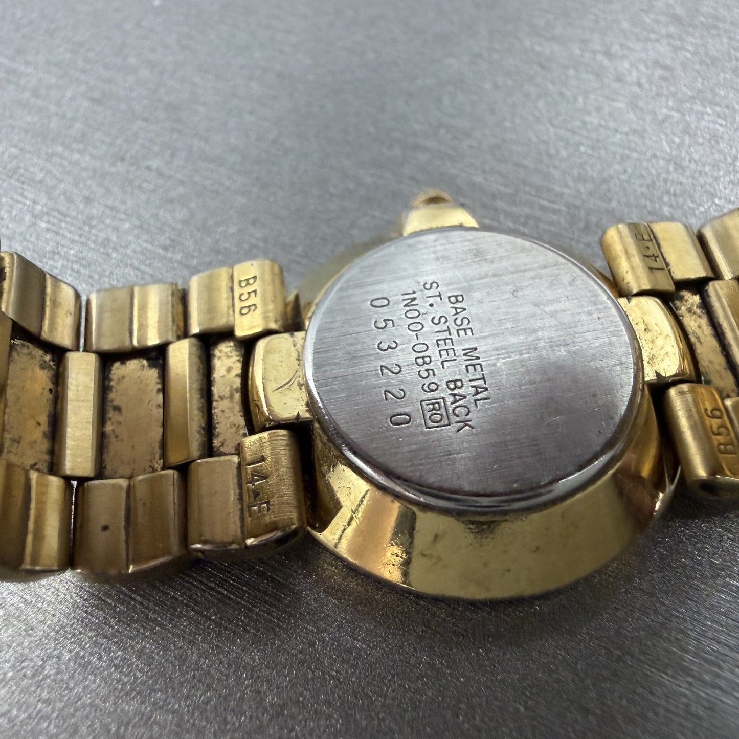 Seiko Watch Women 24mm Gold Dial Gold Tone Round Vintage 1N00-0B59 New Battery9