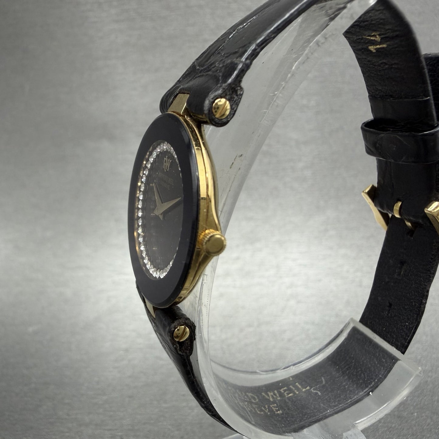 Raymond Weil Othello Watch Women 24mm Black Dial Gold Tone Round 1272 New Batt2