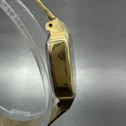 Seiko Watch Women 20mm Silver Dial Gold Tone Rectangle 16-5320 New Battery3