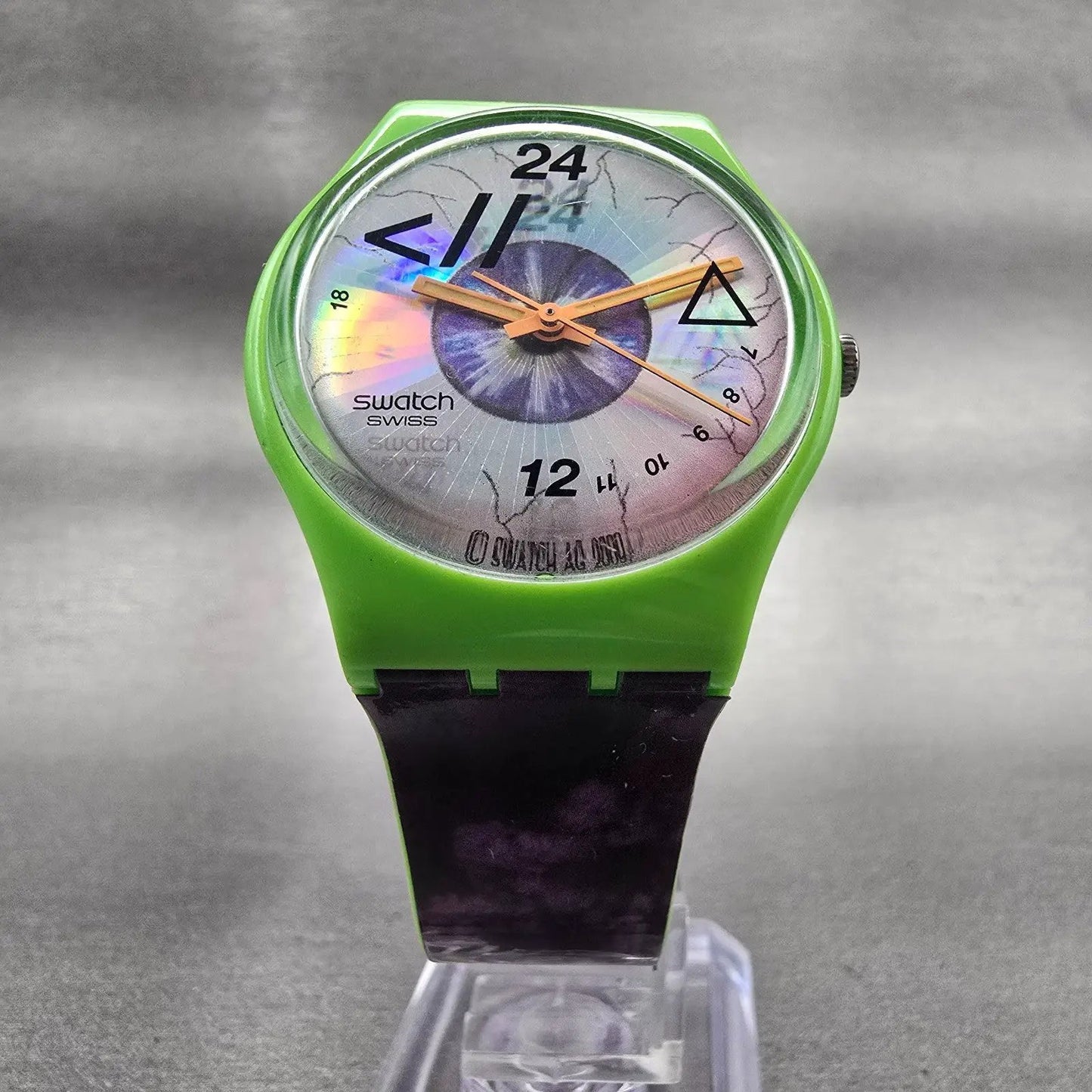Swatch Playa Look Watch Women Silver Dial Green Case Round GZ215 New Battery5
